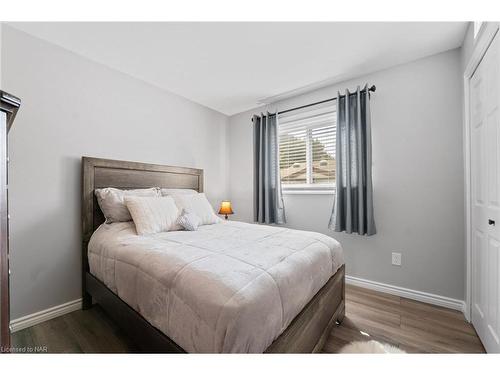 47 Greenmeadow Court, St. Catharines, ON - Indoor Photo Showing Bedroom