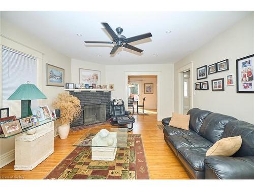 5791 Dorchester Road N, Niagara Falls, ON - Indoor Photo Showing Living Room With Fireplace