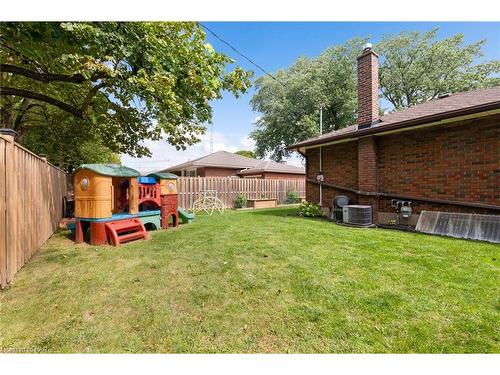 39 Greenhill Drive, Thorold, ON - Outdoor