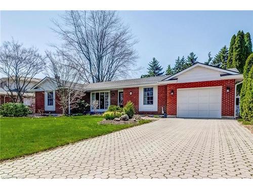 29 Confederation Drive, Niagara-On-The-Lake, ON - Outdoor With Facade