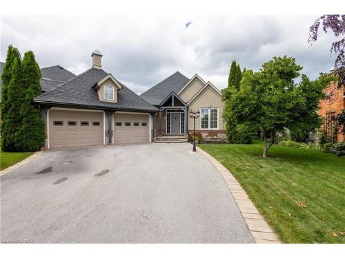 615 Victoria Street, Niagara-On-The-Lake, ON - Outdoor With Facade