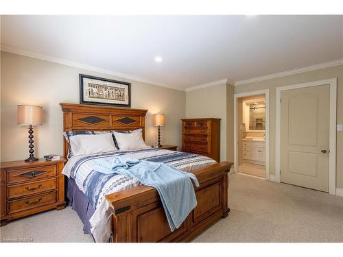 615 Victoria Street, Niagara-On-The-Lake, ON - Indoor Photo Showing Bedroom