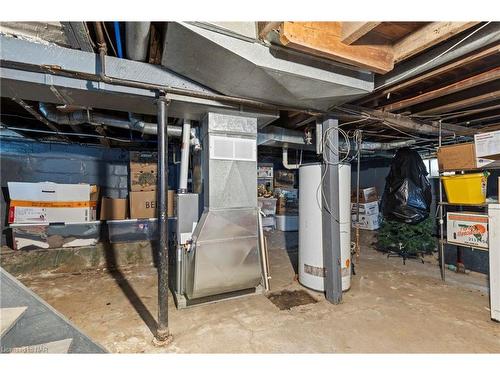 6539 Monroe Street, Niagara Falls, ON - Indoor Photo Showing Basement