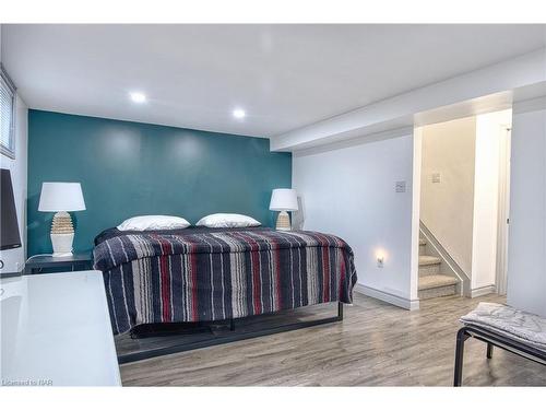 95 St Augustine Drive, St. Catharines, ON - Indoor Photo Showing Bedroom