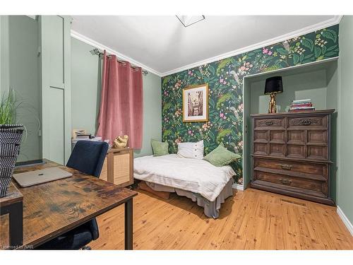 190 York Street, St. Catharines, ON - Indoor Photo Showing Bedroom