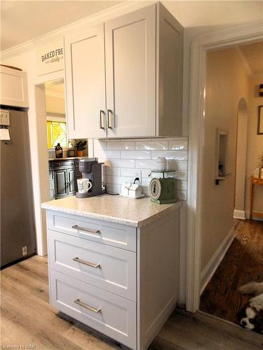 57 Edgar Street, Welland, ON - Indoor Photo Showing Kitchen