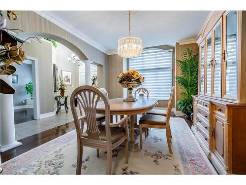 43 Cherry Ridge Boulevard Boulevard, Fenwick, ON - Indoor Photo Showing Dining Room