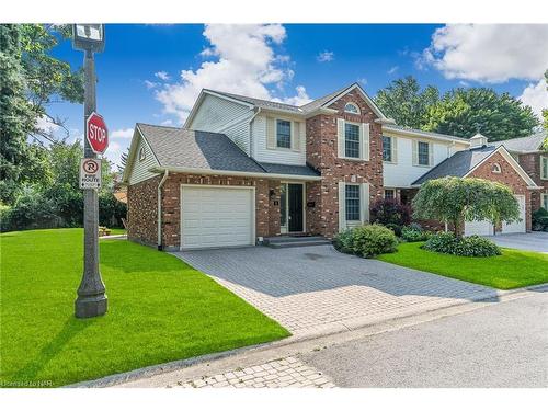 1-5 Carn Castle Gate, St. Catharines, ON - Outdoor With Facade