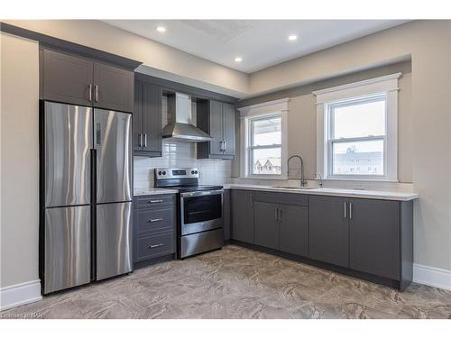 Main-238 West Main Street, Welland, ON - Indoor Photo Showing Kitchen With Stainless Steel Kitchen