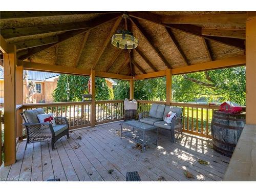 92 Warner Road, Niagara-On-The-Lake, ON - Outdoor With Deck Patio Veranda With Exterior