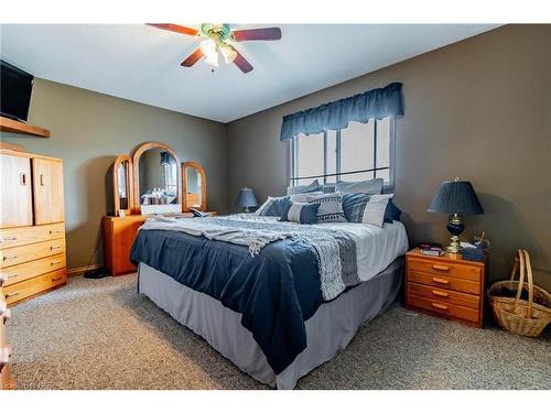 19 Windle Village Crescent, Thorold, ON - Indoor Photo Showing Bedroom