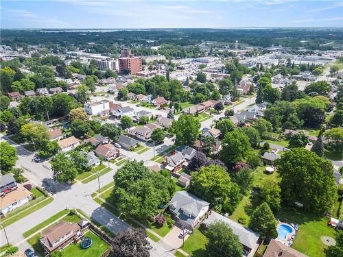 6386 Crawford Street, Niagara Falls, ON - Outdoor With View