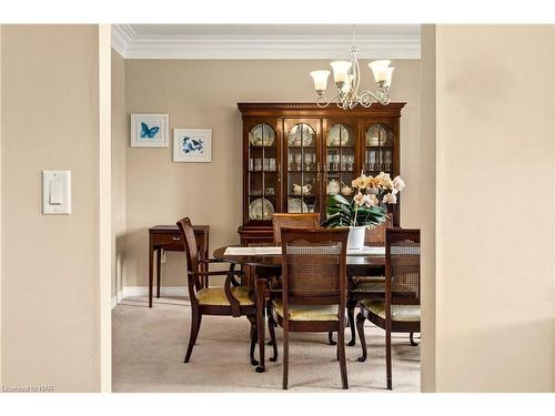 2170 Houck Crescent, Fort Erie, ON - Indoor Photo Showing Dining Room