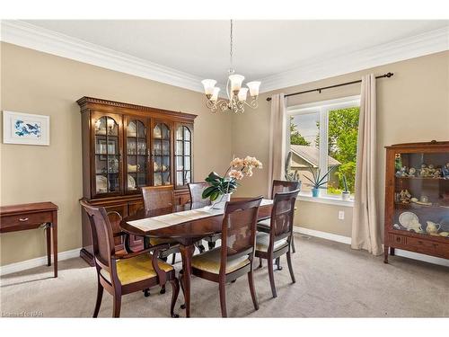 2170 Houck Crescent, Fort Erie, ON - Indoor Photo Showing Dining Room