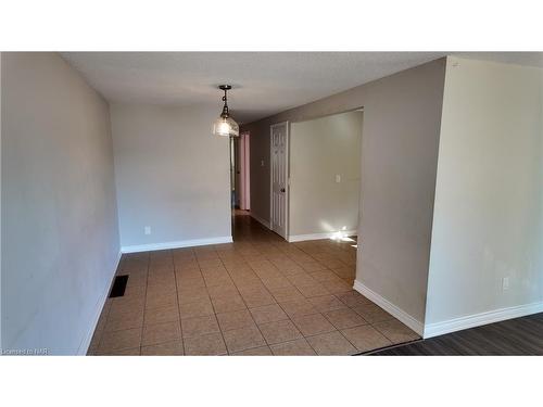 3 Calcott Court, Thorold, ON - Indoor Photo Showing Other Room