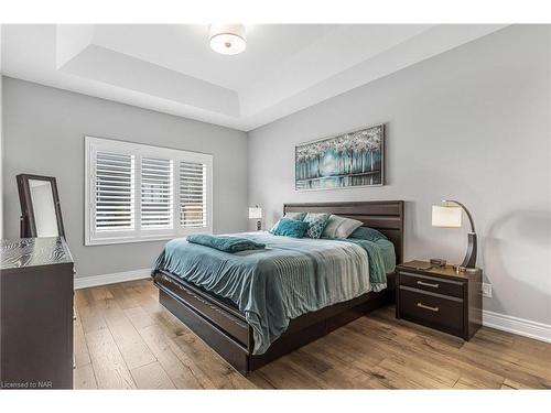 55-180 Port Robinson Road, Pelham, ON - Indoor Photo Showing Bedroom