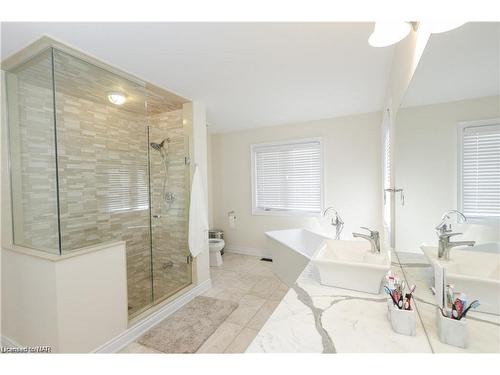 11 Cirillo Street, Brampton, ON - Indoor Photo Showing Bathroom