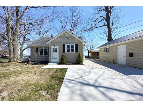 15 Oakridge Crescent, Port Colborne, ON - Outdoor With Facade