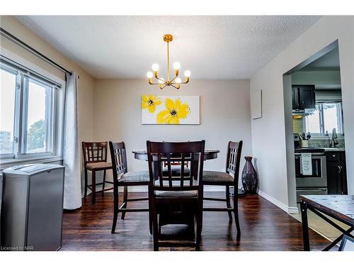 320-72 Main Street E, Port Colborne, ON - Indoor Photo Showing Dining Room