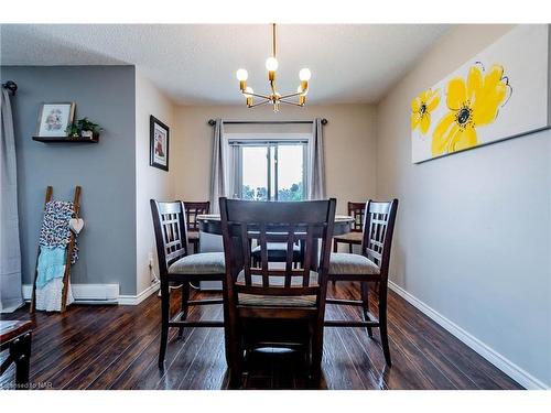 320-72 Main Street E, Port Colborne, ON - Indoor Photo Showing Dining Room