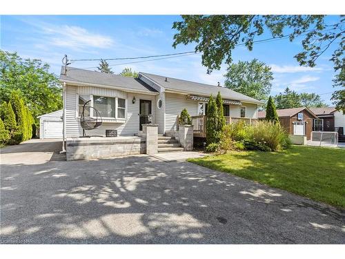 1329 Niagara Stone Road, Niagara-On-The-Lake, ON - Outdoor With Facade