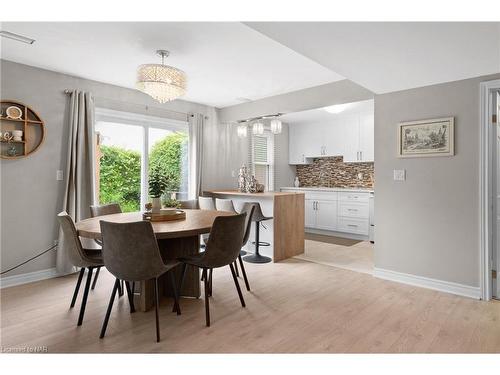 233 Albert Street, Fort Erie, ON - Indoor Photo Showing Dining Room