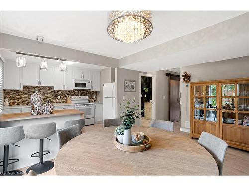 233 Albert Street, Fort Erie, ON - Indoor Photo Showing Dining Room