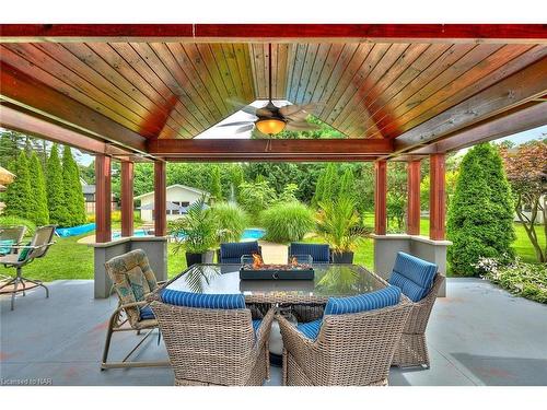 1 Alder Crescent, Pelham, ON - Outdoor With Deck Patio Veranda With Exterior