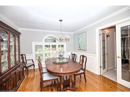 1 Alder Crescent, Pelham, ON - Indoor Photo Showing Dining Room