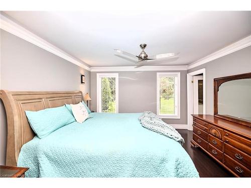 1 Alder Crescent, Pelham, ON - Indoor Photo Showing Bedroom