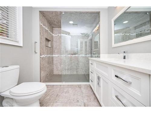 1 Alder Crescent, Pelham, ON - Indoor Photo Showing Bathroom