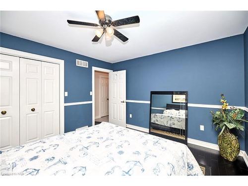 1 Alder Crescent, Pelham, ON - Indoor Photo Showing Bedroom