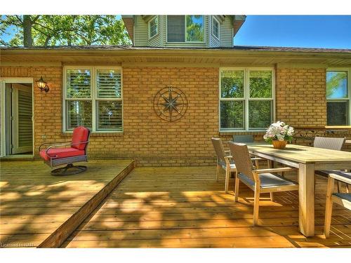 7 Scottdale Court, Fonthill, ON - Outdoor With Deck Patio Veranda With Exterior