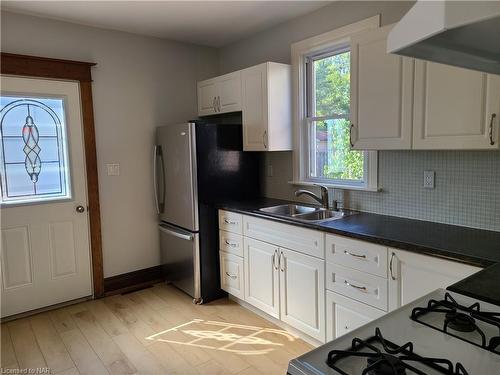 57 Oakland Avenue, Welland, ON - Indoor Photo Showing Kitchen With Double Sink