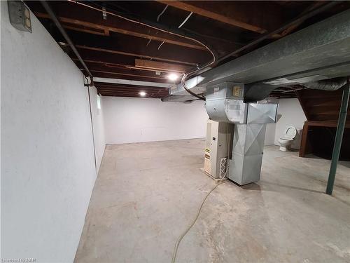 57 Oakland Avenue, Welland, ON - Indoor Photo Showing Basement