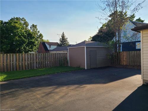 57 Oakland Avenue, Welland, ON - Outdoor