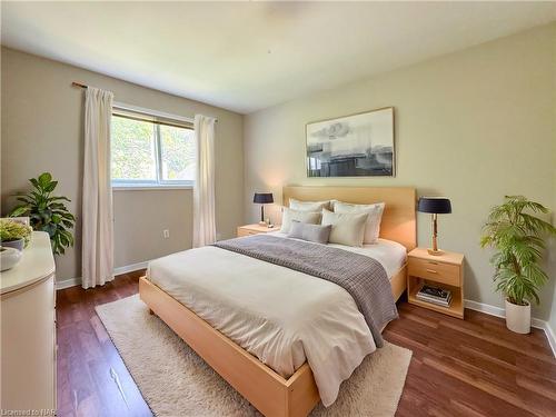 46 Margery Avenue, St. Catharines, ON - Indoor Photo Showing Bedroom