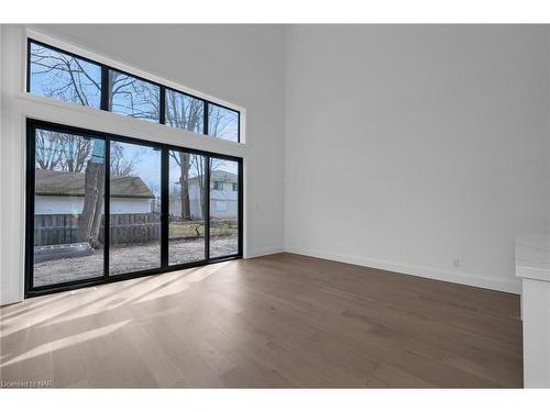 360 Beechwood Avenue, Fort Erie, ON - Indoor Photo Showing Other Room