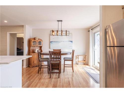 134 Haun Road, Crystal Beach, ON - Indoor Photo Showing Dining Room