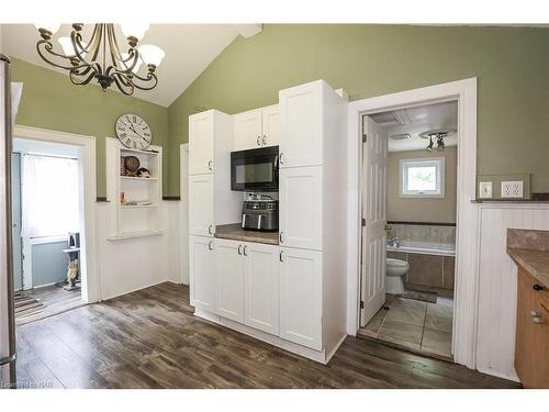 539 King Street, Welland, ON - Indoor Photo Showing Kitchen