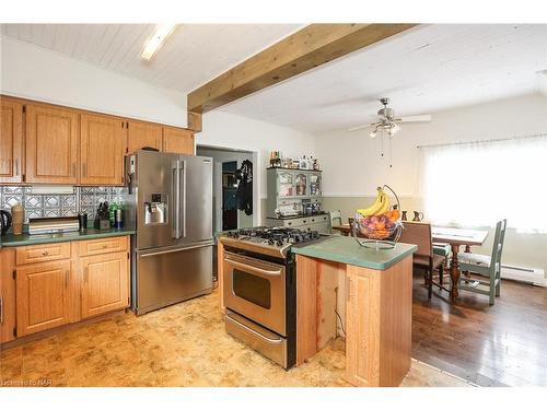 543 King Street, Welland, ON - Indoor Photo Showing Kitchen