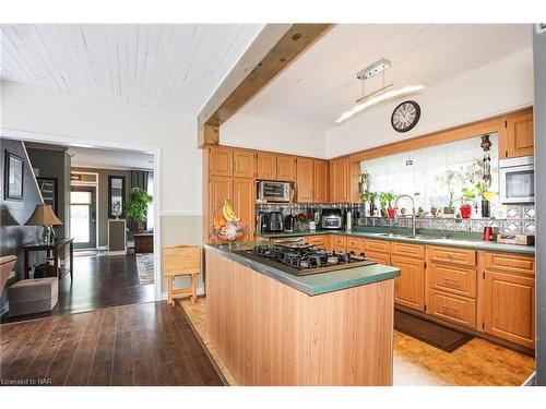 543 King Street, Welland, ON - Indoor Photo Showing Kitchen