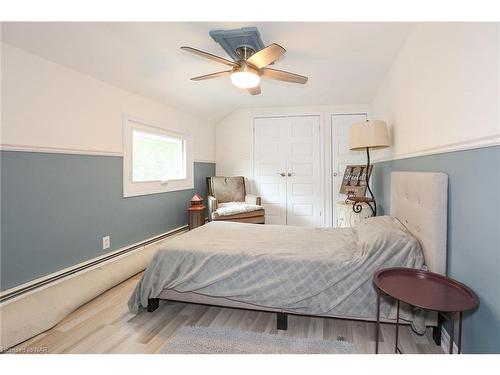 543 King Street, Welland, ON - Indoor Photo Showing Bedroom