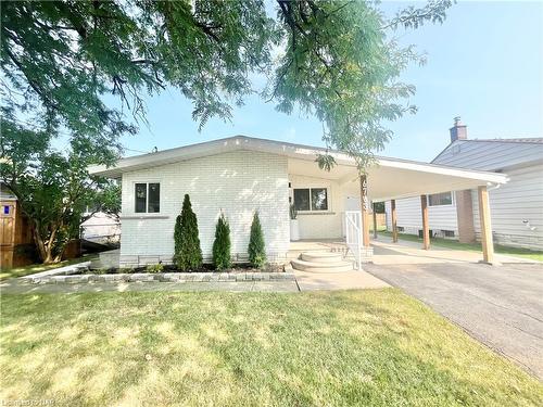 6763 Cooper Drive, Niagara Falls, ON - Outdoor