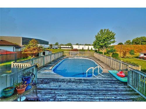 30 Janet Street, Port Colborne, ON - Outdoor With In Ground Pool With Backyard