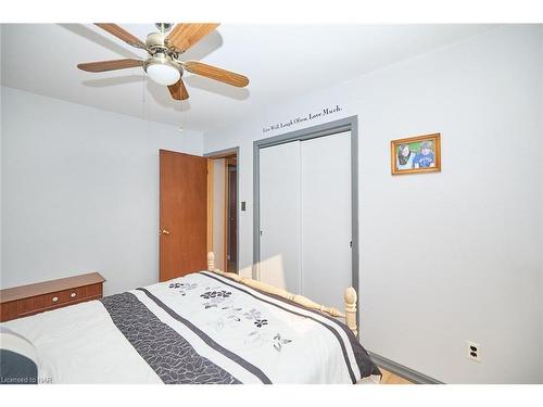 30 Janet Street, Port Colborne, ON - Indoor Photo Showing Bedroom