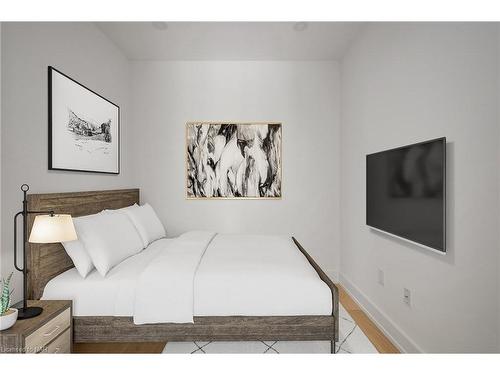 102-77 Yates Street, St. Catharines, ON - Indoor Photo Showing Bedroom