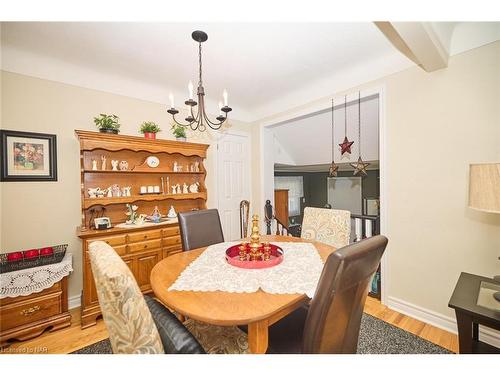 1216 Benner Avenue, Fort Erie, ON - Indoor Photo Showing Dining Room