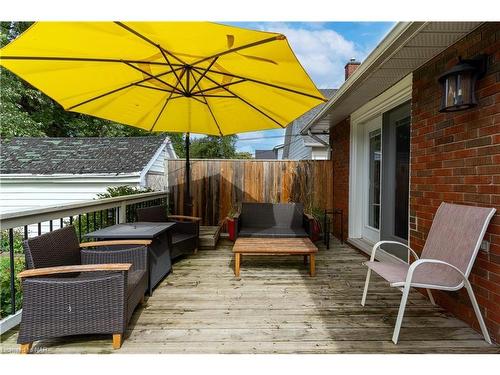 236 North Street, Fort Erie, ON - Outdoor With Deck Patio Veranda With Exterior