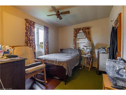 129 Beechwood Ave Avenue, Crystal Beach, ON - Indoor Photo Showing Bedroom